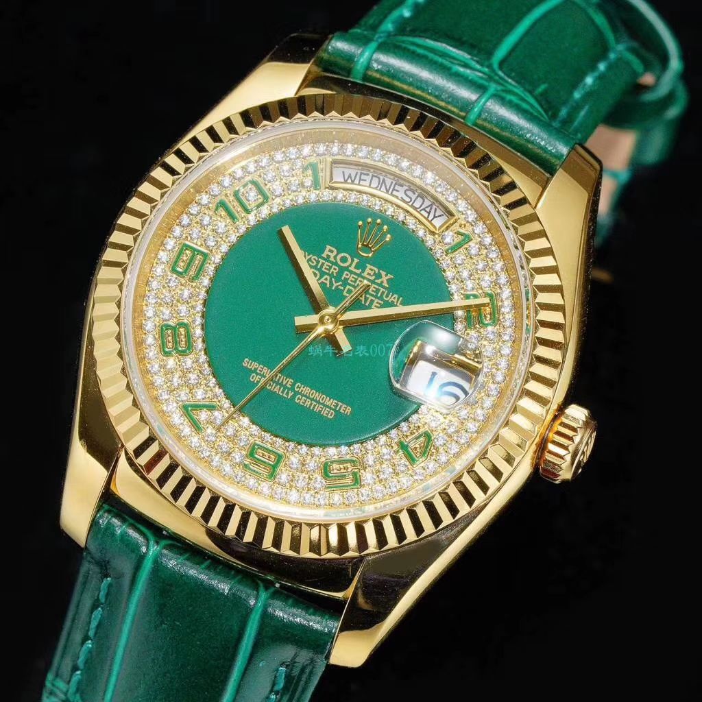  Rolex  Day-Date 型系列118138绿盘 wrist watch  / R609