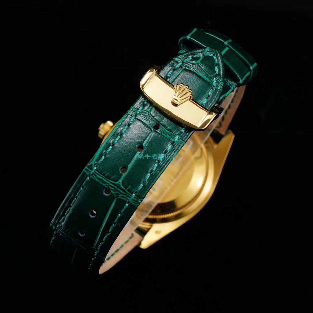  Rolex  Day-Date 型系列118138绿盘 wrist watch  / R609