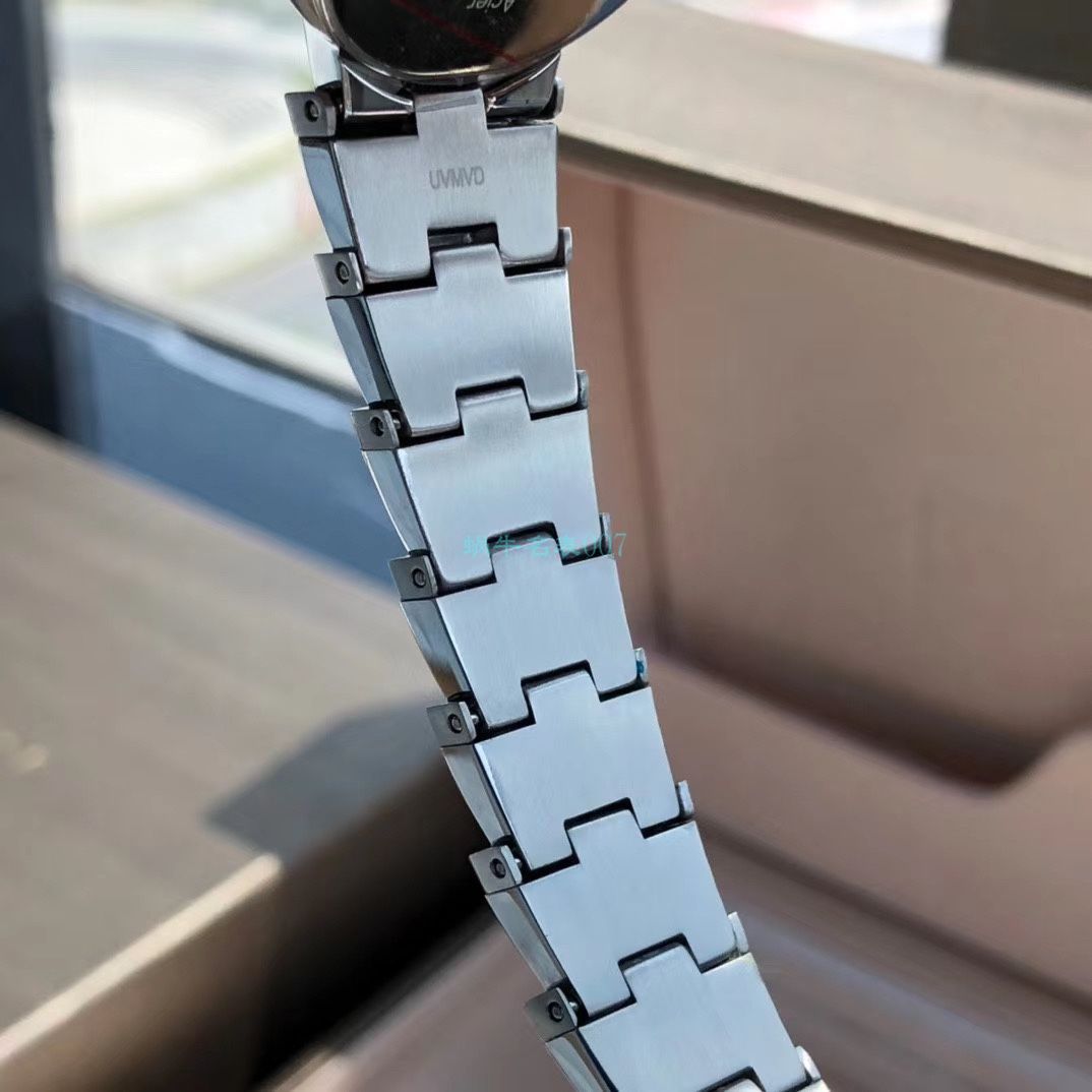 渠道真钻原单 BVLGARI LVCEA系列102196 LU28WSS/12女士 wrist watch  / BG033