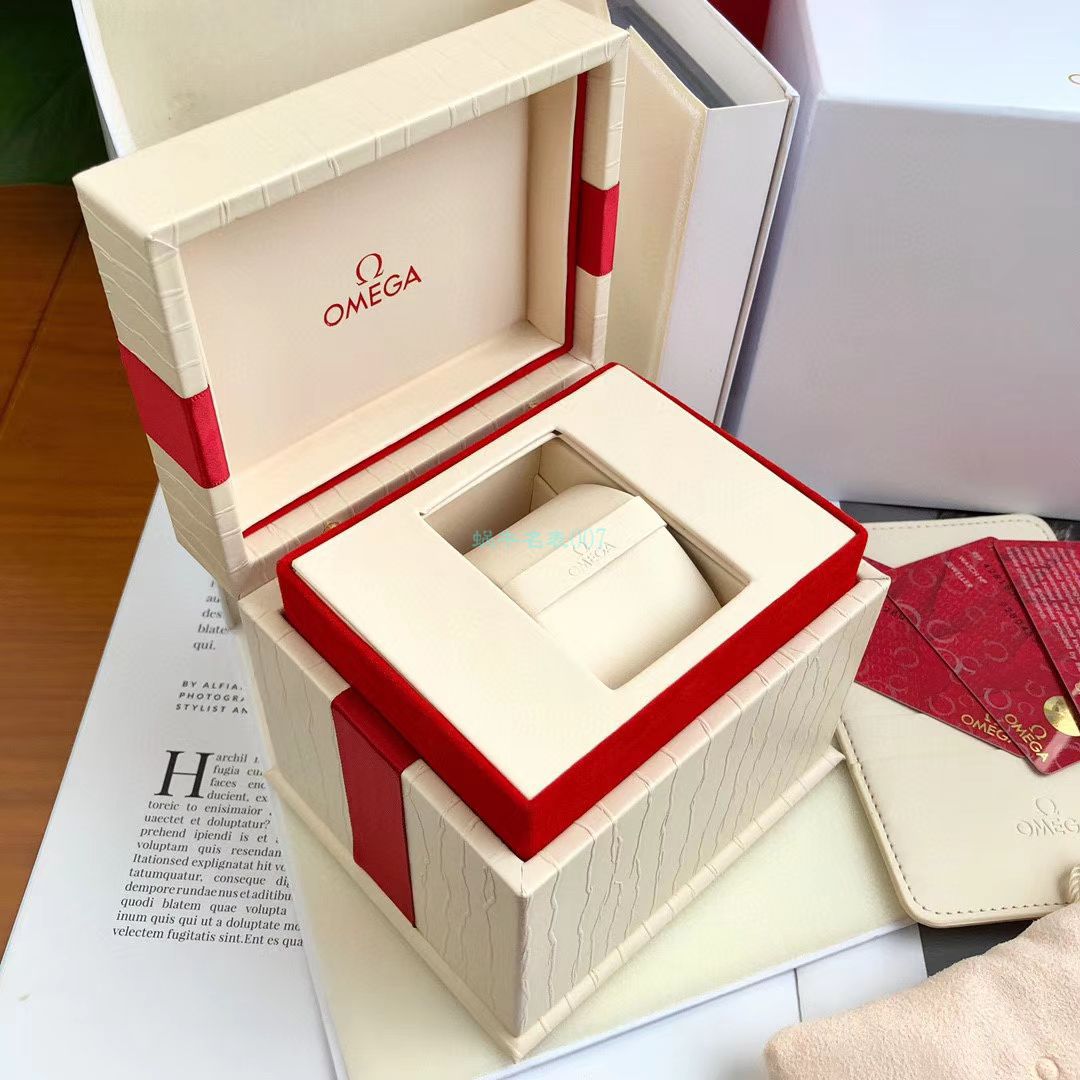 渠道原单真钻OMEGA碟飞女表424.25.27.60.52.001 wrist watch (蝶舞) / M701