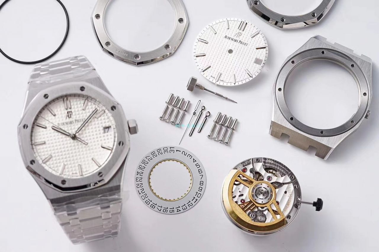 ZF Factory APAudemars Piguet 复刻手表皇家橡树高仿15500ST.OO.1220ST.04 wrist watch  / AP198