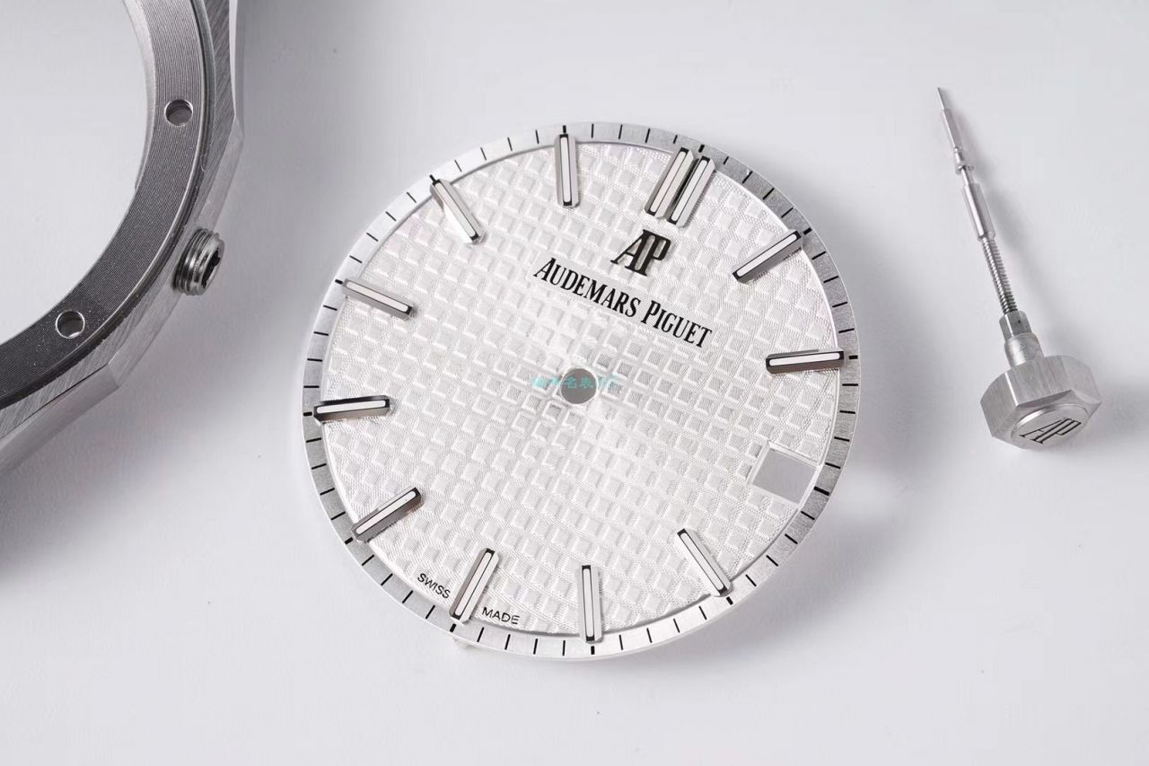 ZF Factory APAudemars Piguet 复刻手表皇家橡树高仿15500ST.OO.1220ST.04 wrist watch  / AP198
