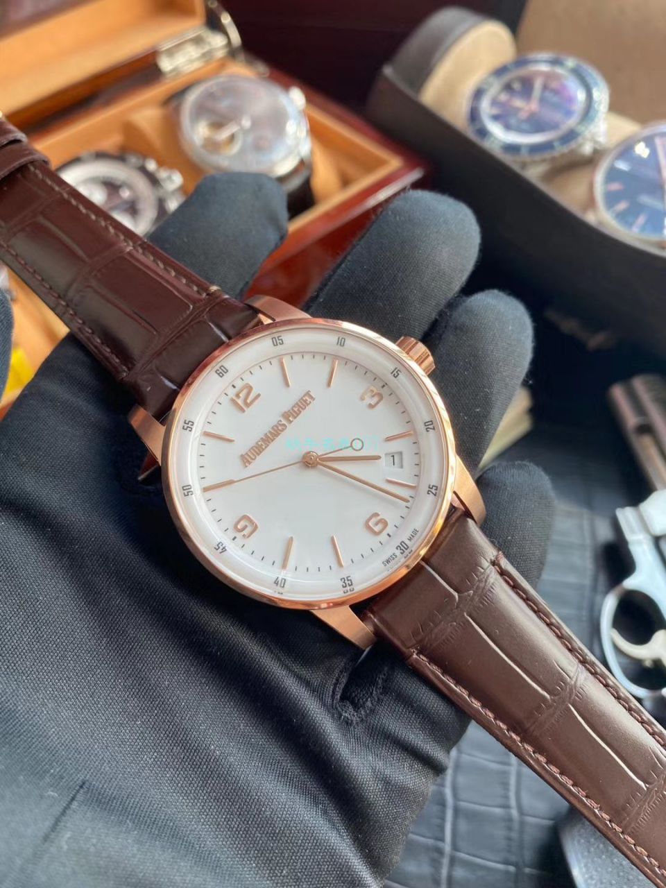TNK Factory AP复刻手表Audemars Piguet CODE 11.59系列高仿15210BC.OO.A321CR.01 / AP197