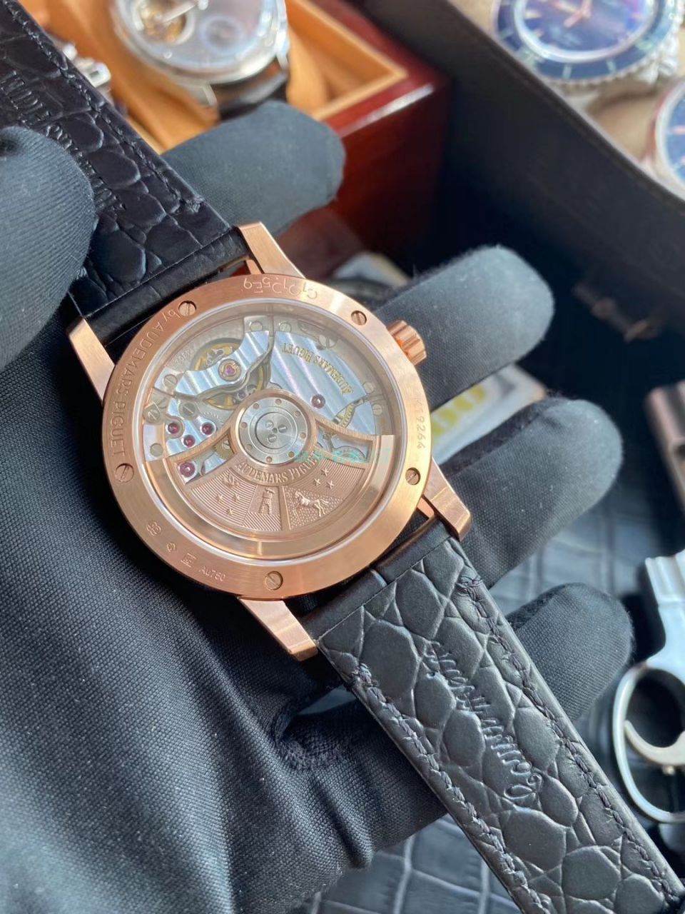 TNK Factory Audemars Piguet 复刻高仿手表CODE 11.59系列15210OR.OO.A002CR.01 wrist watch  / AP202
