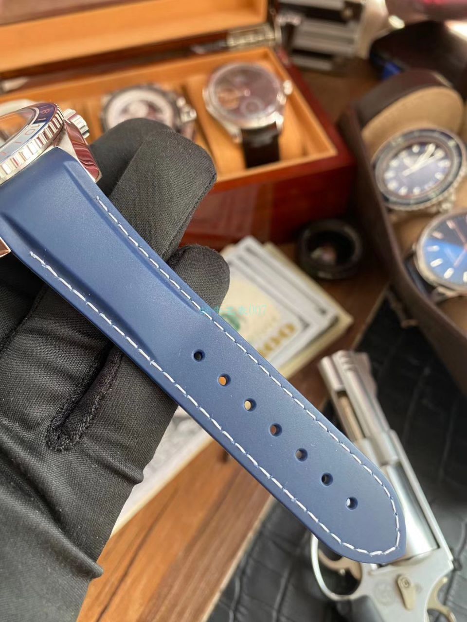 VS Factory 官网【 Video analysis 美好星球】 top 复刻高仿OMEGA Seamaster 海洋宇宙600米232.32.44.22.03.001 wrist watch  / M711