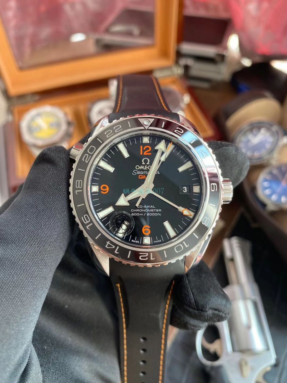  Video analysis VS Factory 高仿OMEGA海洋宇宙600米232.32.44.22.01.002，232.32.44.22.01.001 wrist watch  / M710