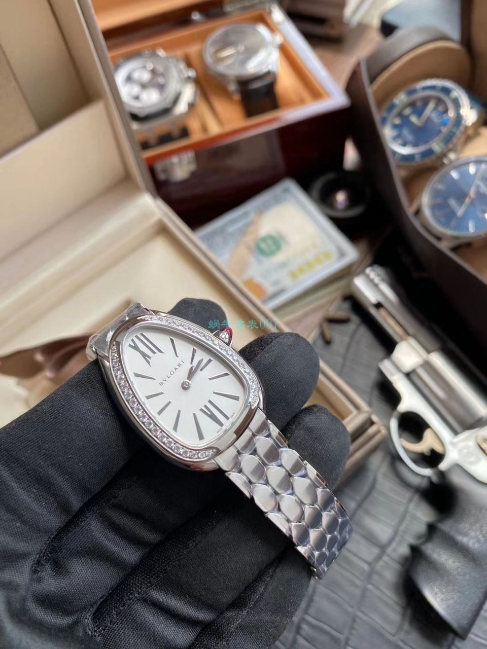 BV Factory 官网复刻高仿 BVLGARI 蛇形女表SERPENTI系列103145，103274，103144，103277 wrist watch  / BG038