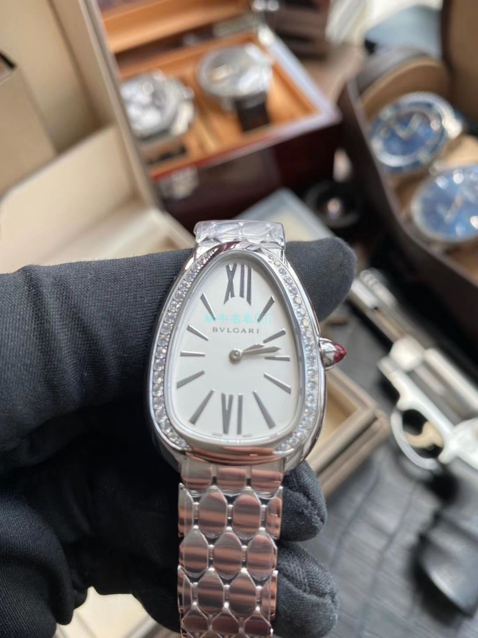 BV Factory  BVLGARI 高仿女手表蛇形SERPENTI系列103147 wrist watch  / BG060