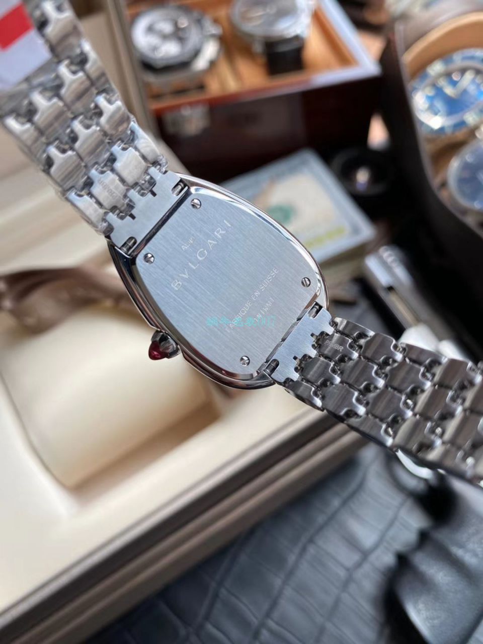 BV Factory 官网复刻高仿 BVLGARI 蛇形女表SERPENTI系列103145，103274，103144，103277 wrist watch  / BG038