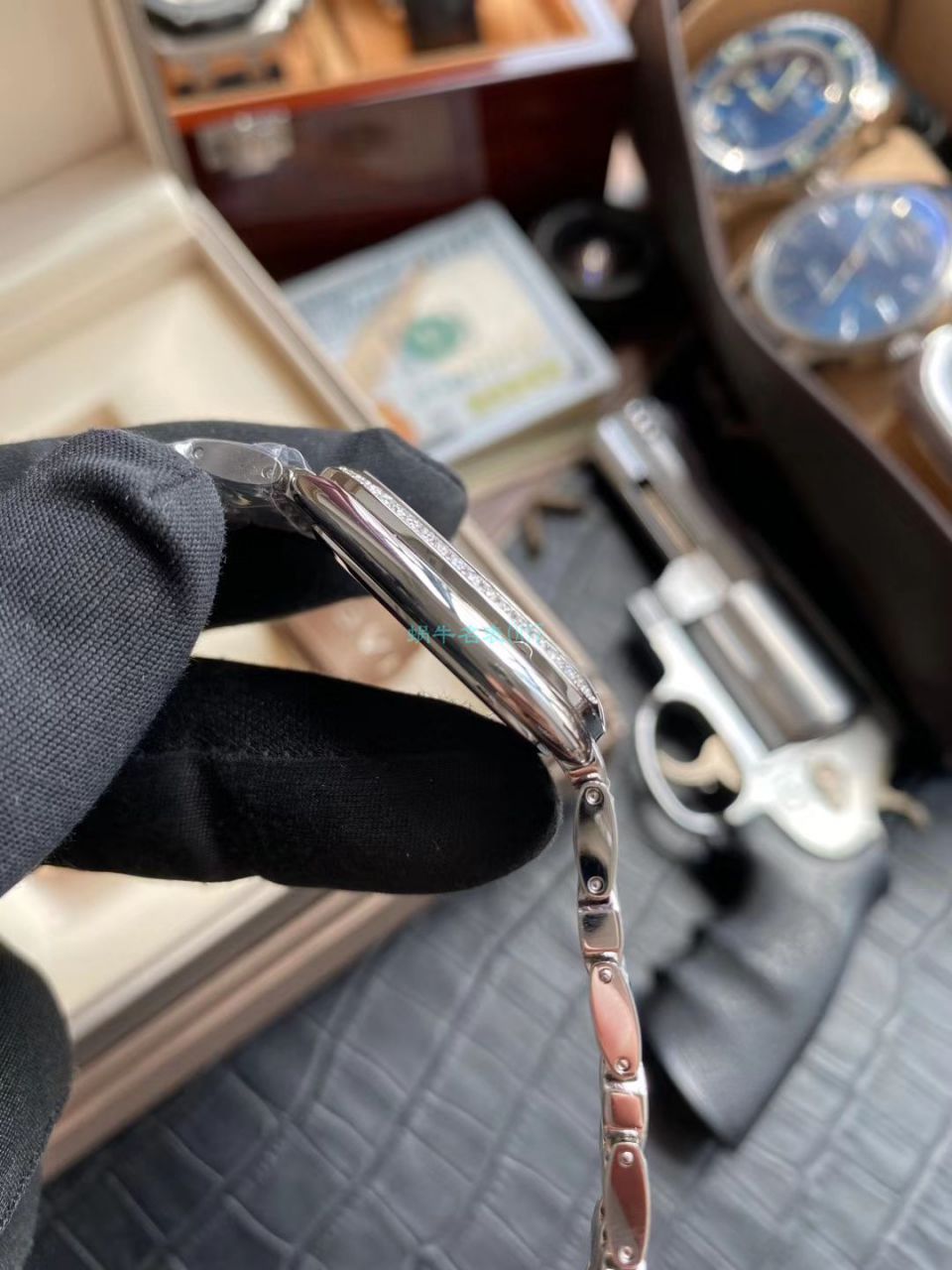 BV Factory 官网复刻高仿 BVLGARI 蛇形女表SERPENTI系列103145，103274，103144，103277 wrist watch  / BG038