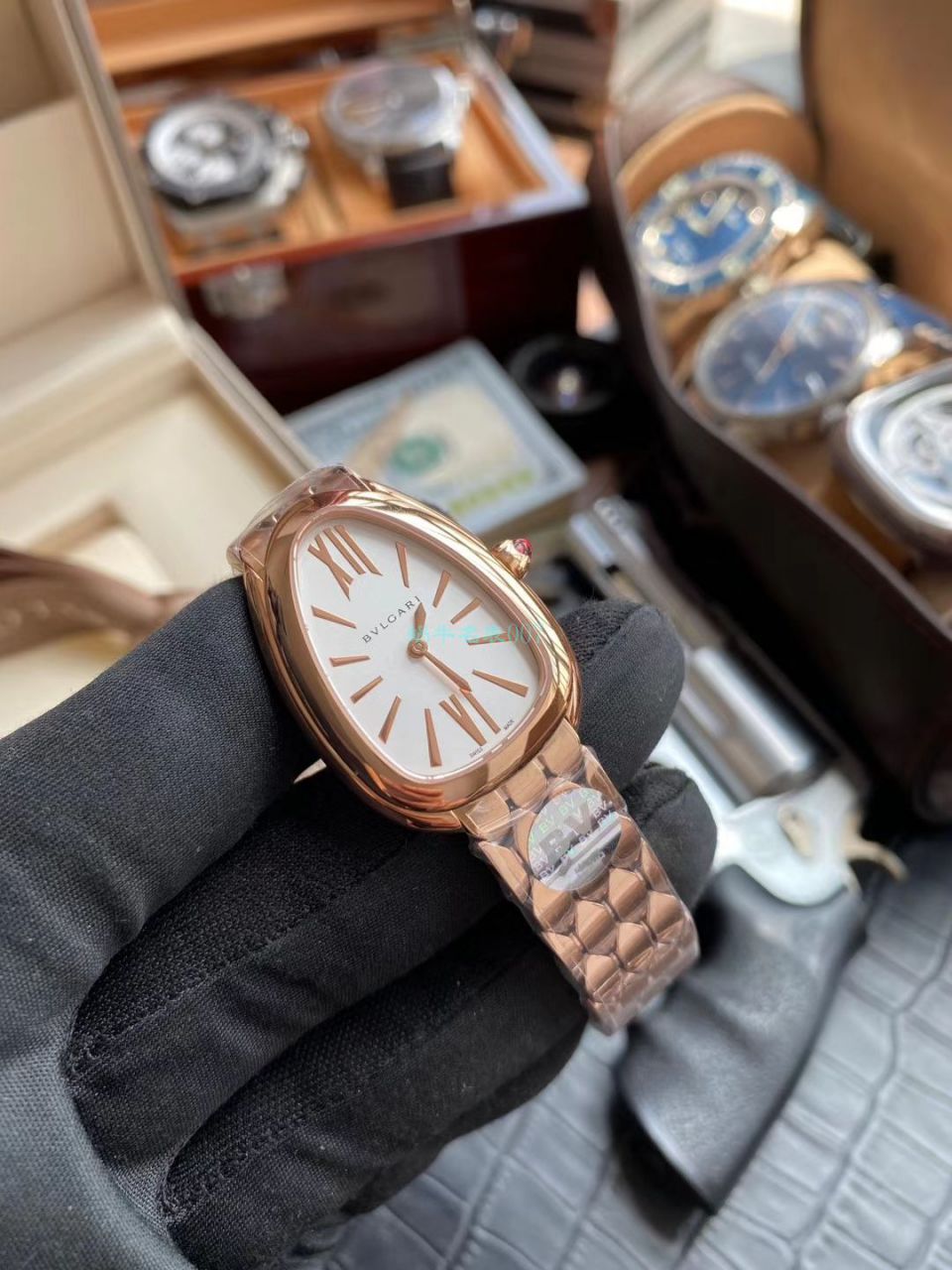 BV Factory  BVLGARI 高仿女手表蛇形SERPENTI系列103147 wrist watch  / BG060