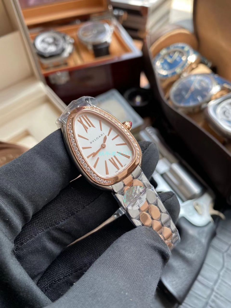BV Factory 官网复刻高仿 BVLGARI 蛇形女表SERPENTI系列103145，103274，103144，103277 wrist watch  / BG038