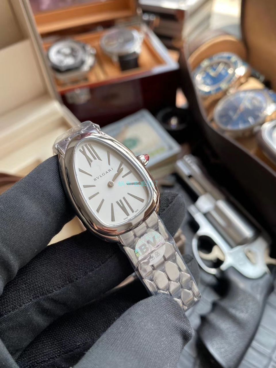 BV Factory  BVLGARI 高仿女手表蛇形SERPENTI系列103147 wrist watch  / BG060