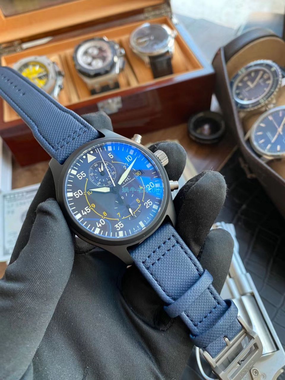  Video analysis YL Factory 高仿手表 IWC 飞行员系列IW389008 wrist watch  / WG537