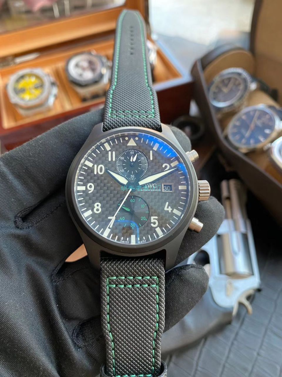 评测：YL Factory  IWC 复刻高仿手表飞行员系列IW389005 wrist watch (梅赛德斯AMG马石油车队特别版) / WG538