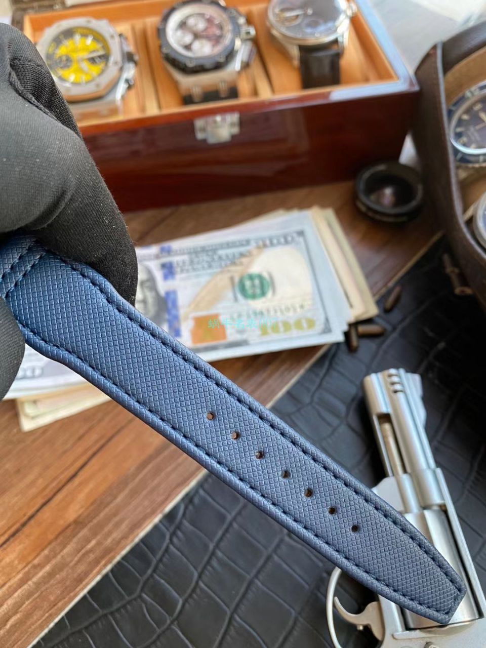  Video analysis YL Factory 高仿手表 IWC 飞行员系列IW389008 wrist watch  / WG537
