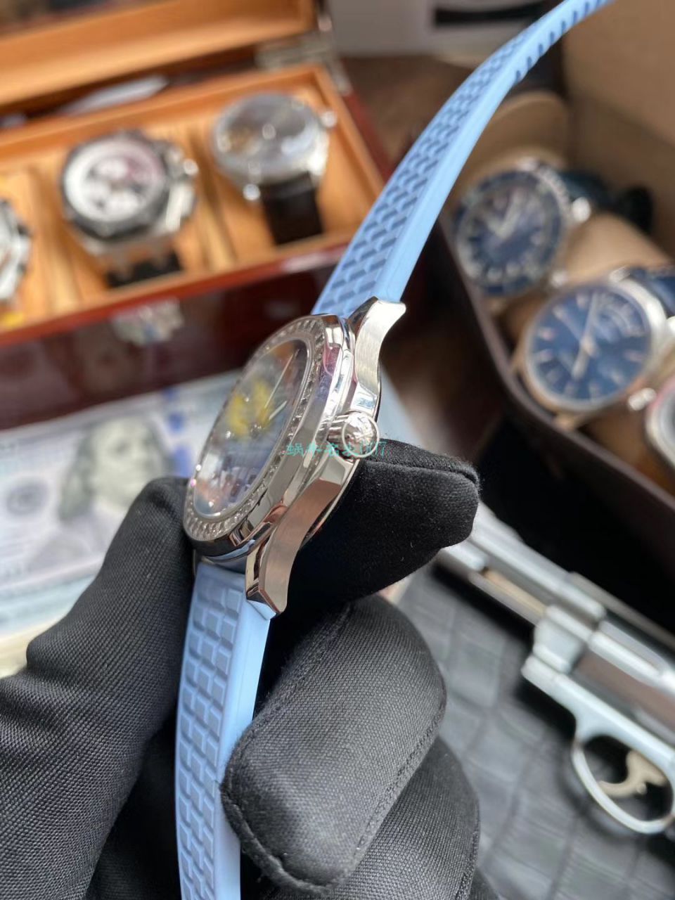 PPF Factory  top 高仿 PATEK PHILIPPE 手表AQUANAUT系列5072G-001女表 / BD306