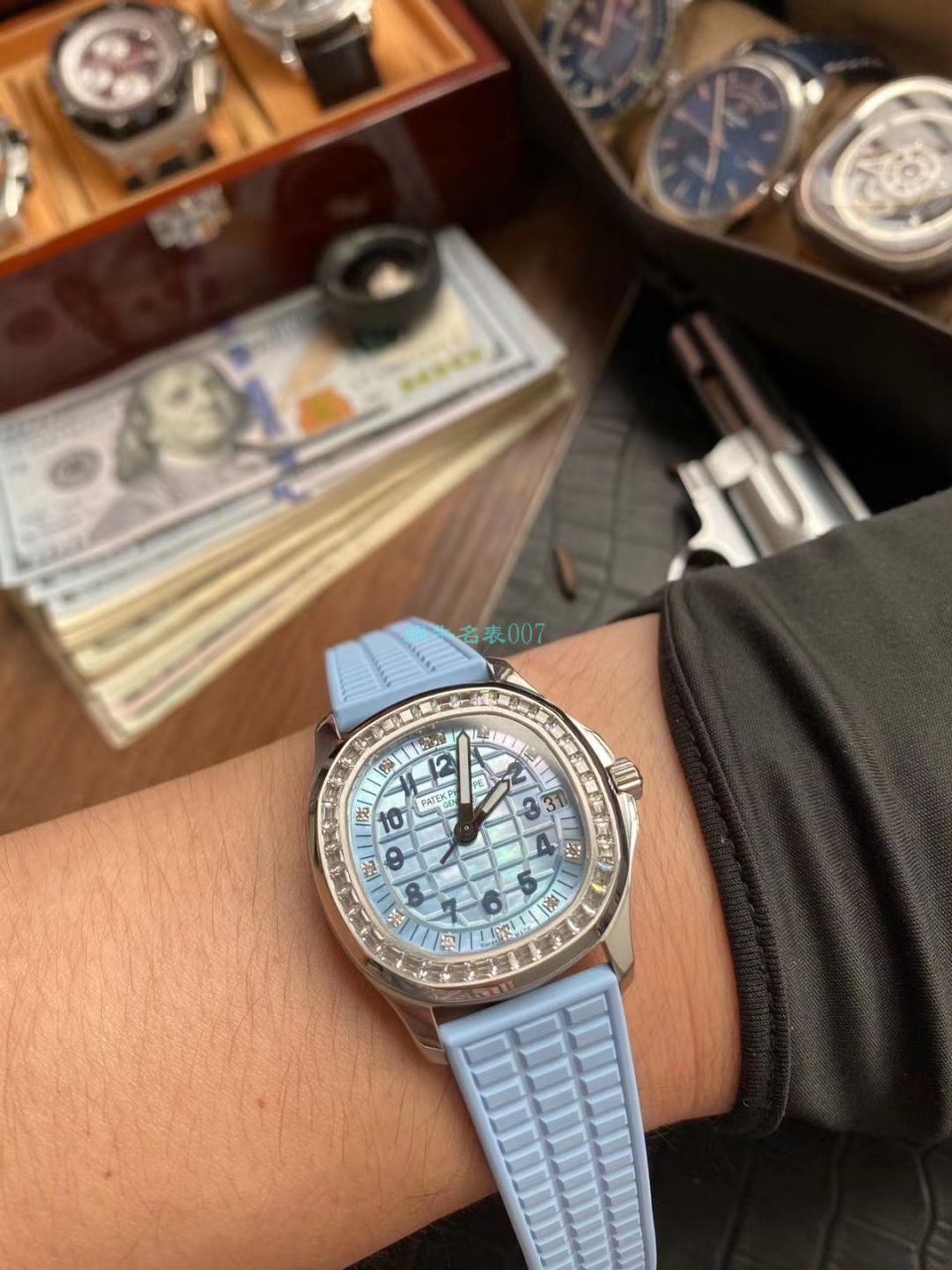 PPF Factory  top 高仿 PATEK PHILIPPE 手表AQUANAUT系列5072G-001女表 / BD306
