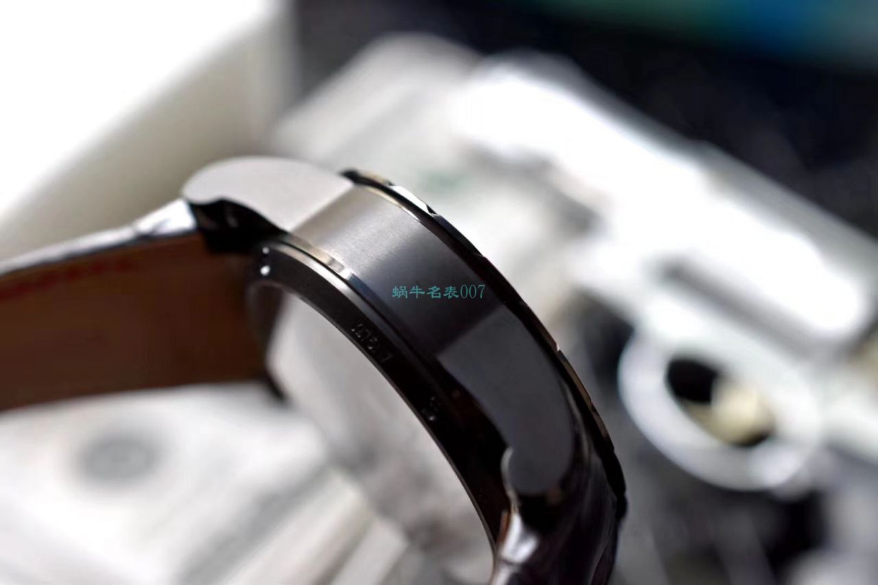 TBF Factory  top 复刻高仿Roger Dubuis王者系列DBEX0542,DBEX0543 wrist watch  / LJ077