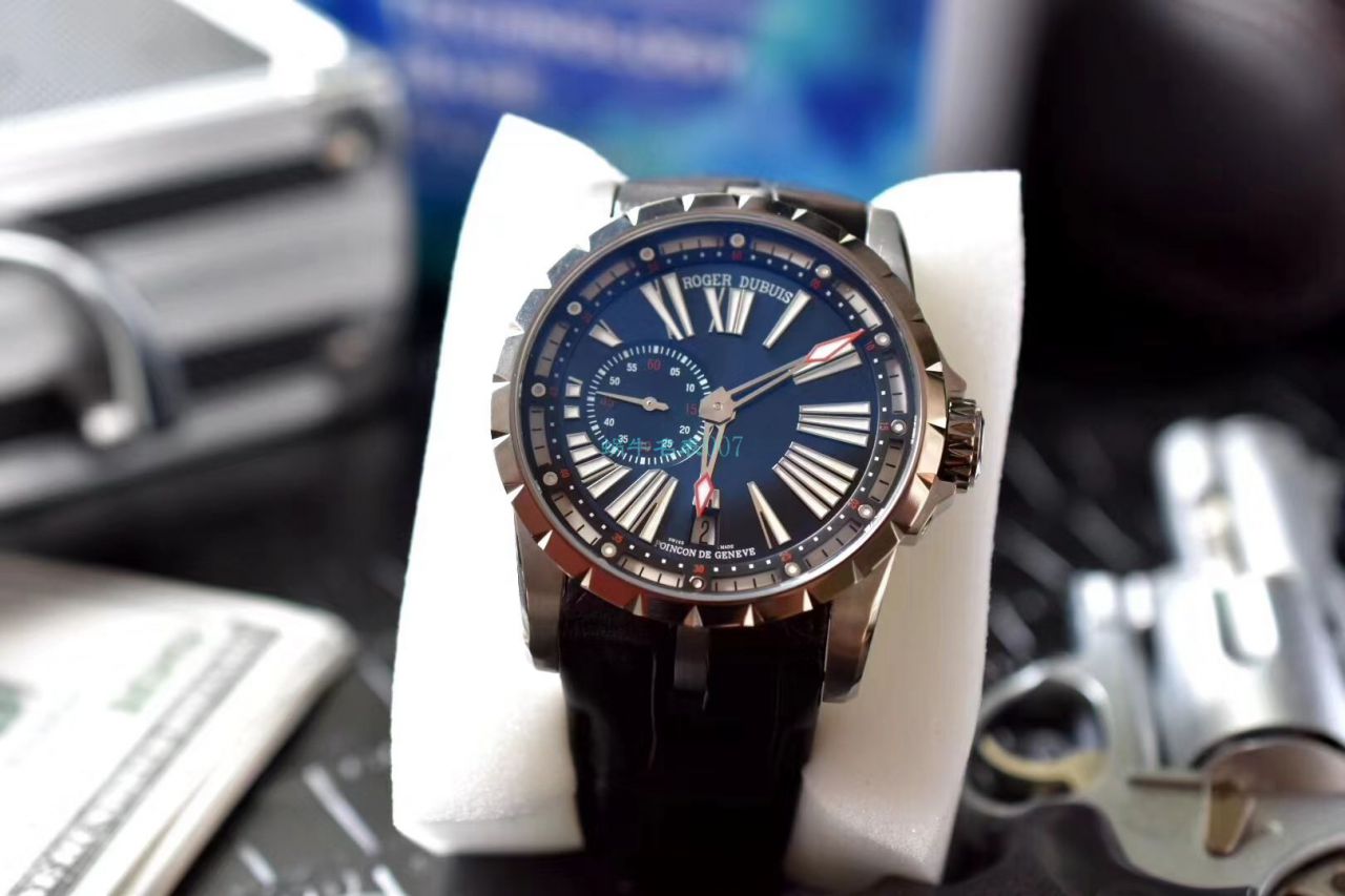 TBF Factory  top 复刻高仿Roger Dubuis王者系列DBEX0542,DBEX0543 wrist watch  / LJ077