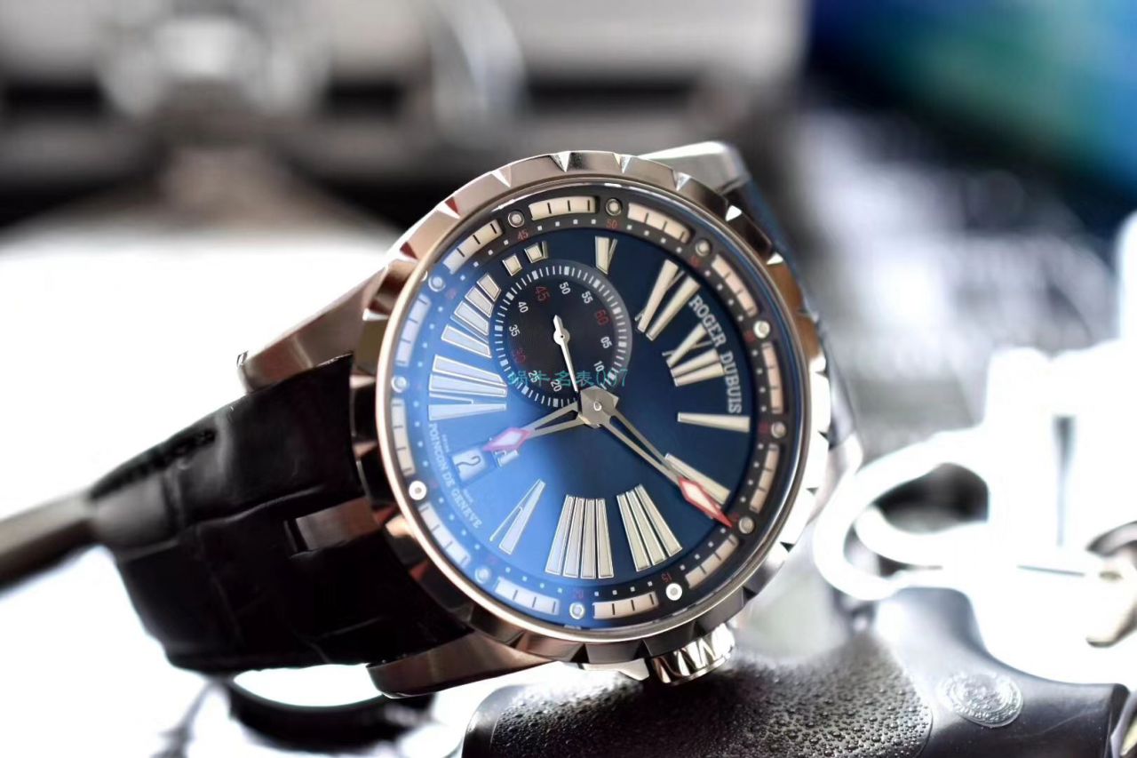 TBF Factory  top 复刻高仿Roger Dubuis王者系列DBEX0542,DBEX0543 wrist watch  / LJ077