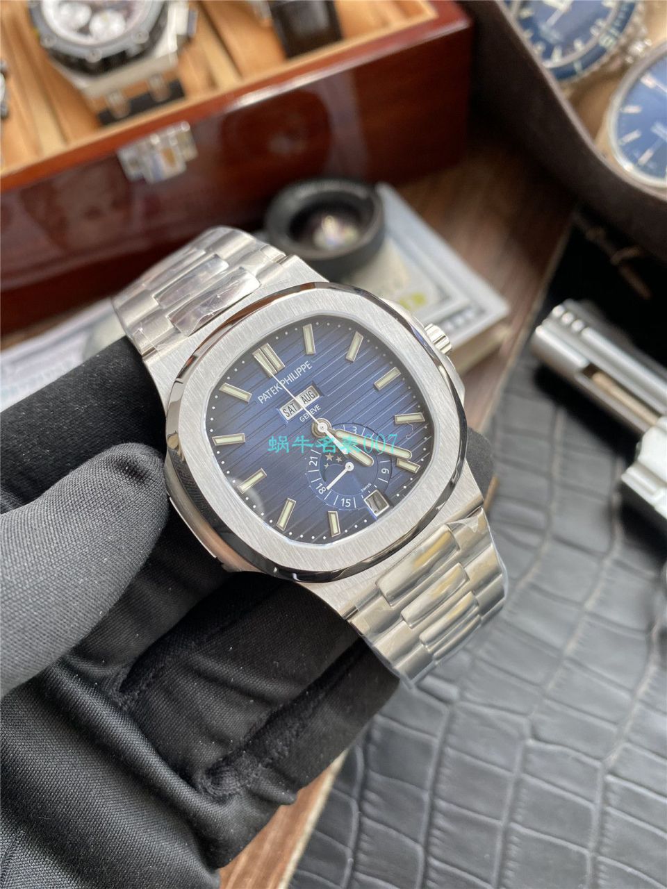评测V9 Factory 真月相高仿手表 PATEK PHILIPPE  Nautilus 5726/1A-010 wrist watch  / BD310