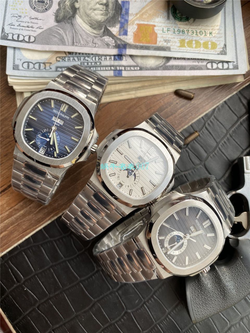 评测V9 Factory 真月相高仿手表 PATEK PHILIPPE  Nautilus 5726/1A-010 wrist watch  / BD310