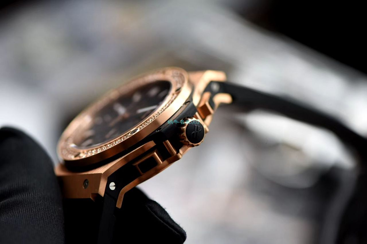 【超700个复刻手表评测视频， top 复刻 wrist watch 网站名表007】 / HUBLOTV6