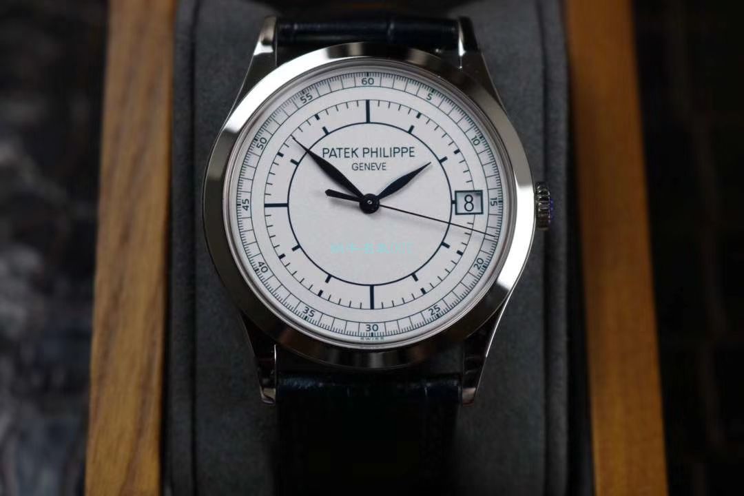 【ZF一比一超A高仿】 PATEK PHILIPPE 古典表系列5296G-001 白金 wrist watch  / BD236