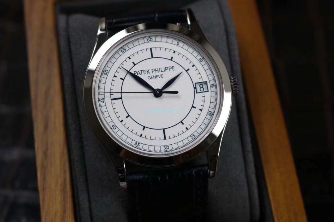 【ZF一比一超A高仿】 PATEK PHILIPPE 古典表系列5296G-001 白金 wrist watch  / BD236