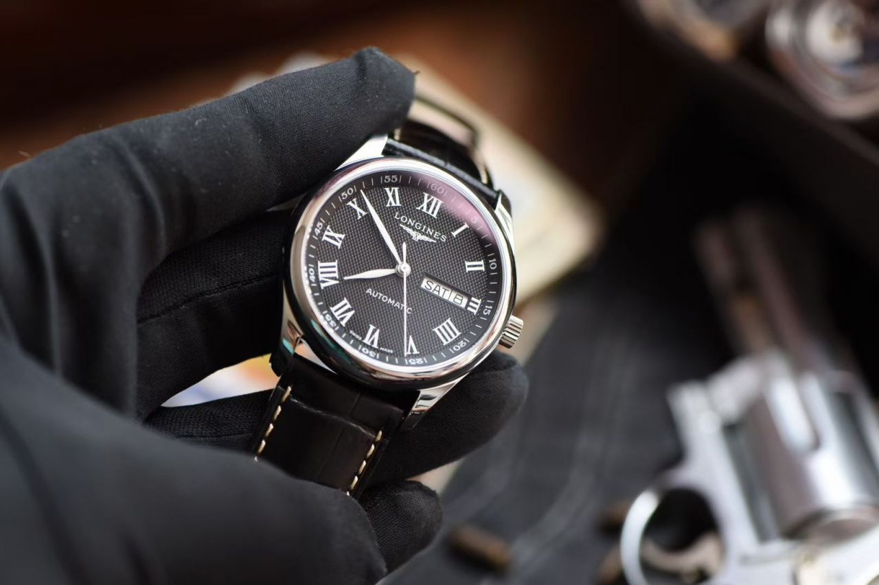 YL Factory 超A高仿手表 Longines 名匠 Day-Date 系列L2.755.4.51.7 wrist watch  / L169