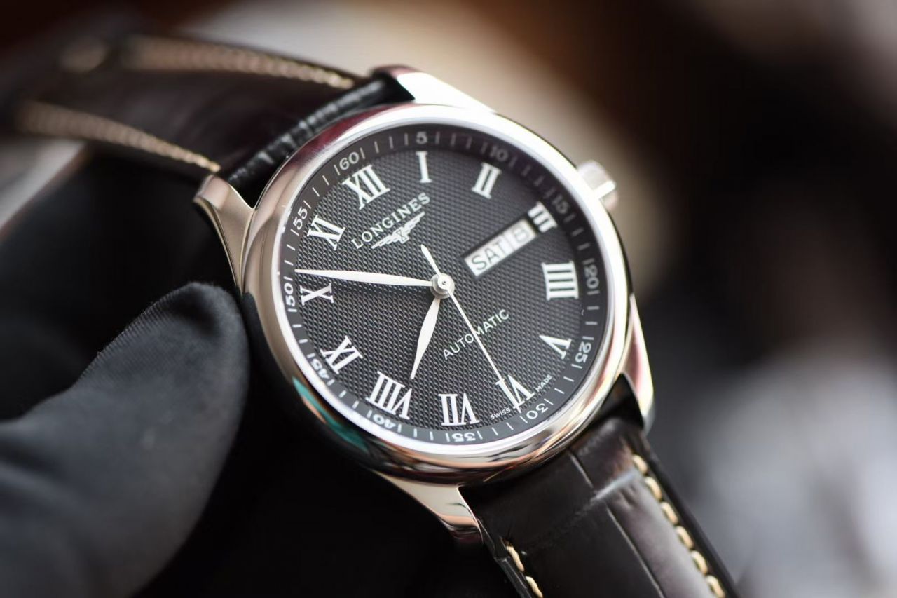 YL Factory 超A高仿手表 Longines 名匠 Day-Date 系列L2.755.4.51.7 wrist watch  / L169