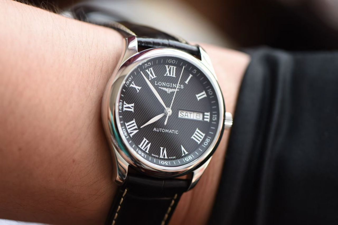 YL Factory 超A高仿手表 Longines 名匠 Day-Date 系列L2.755.4.51.7 wrist watch  / L169