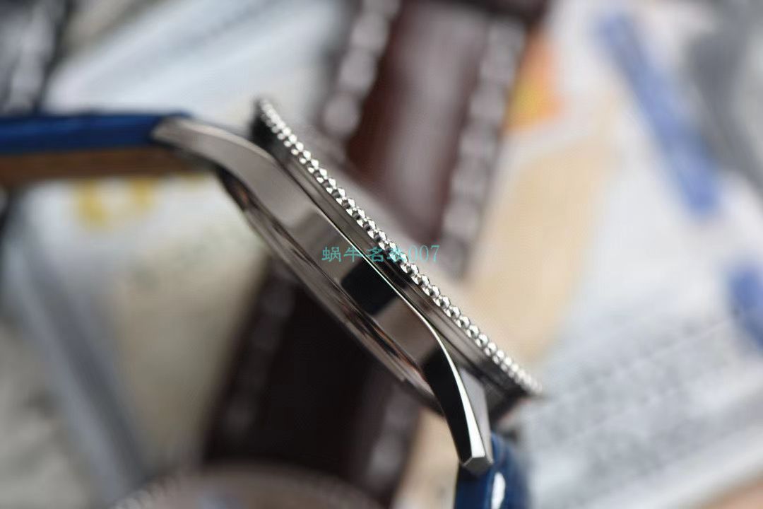 V7 Factory 官网 Breitling 复刻高仿手表航空计时41毫米A17326211C1P3，U17326211M1P2 / BL180