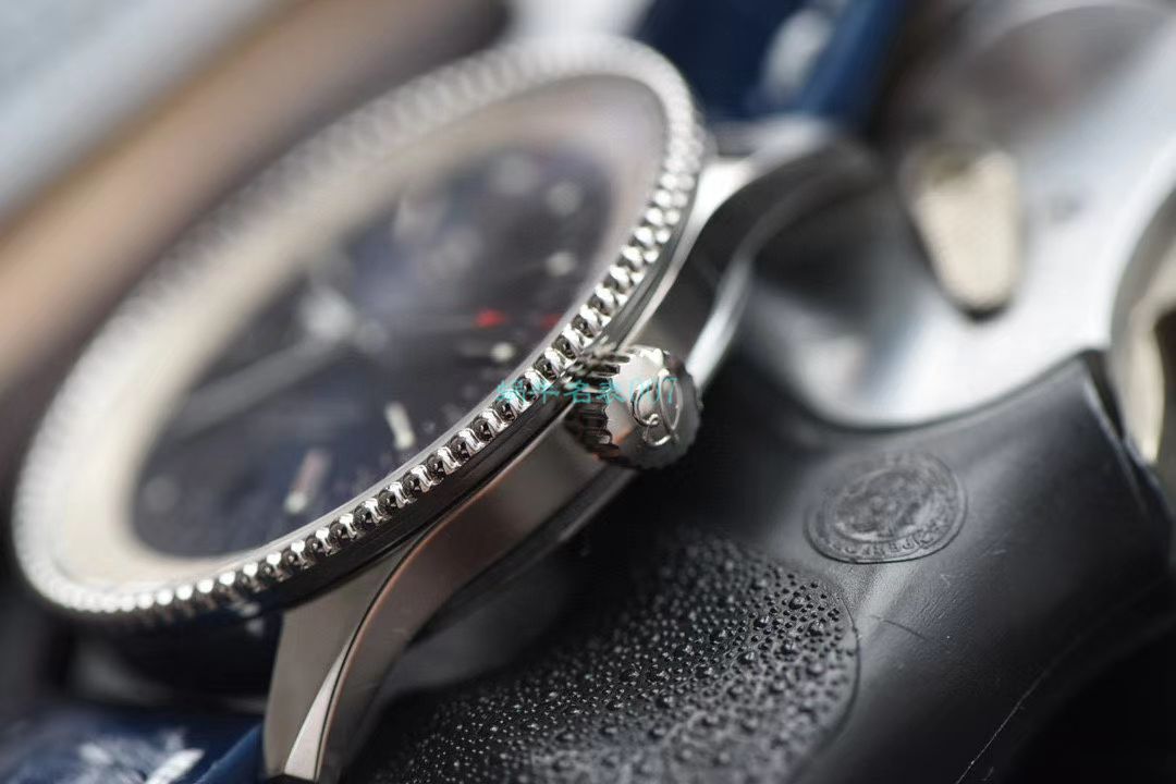V7 Factory 官网 Breitling 复刻高仿手表航空计时41毫米A17326211C1P3，U17326211M1P2 / BL180