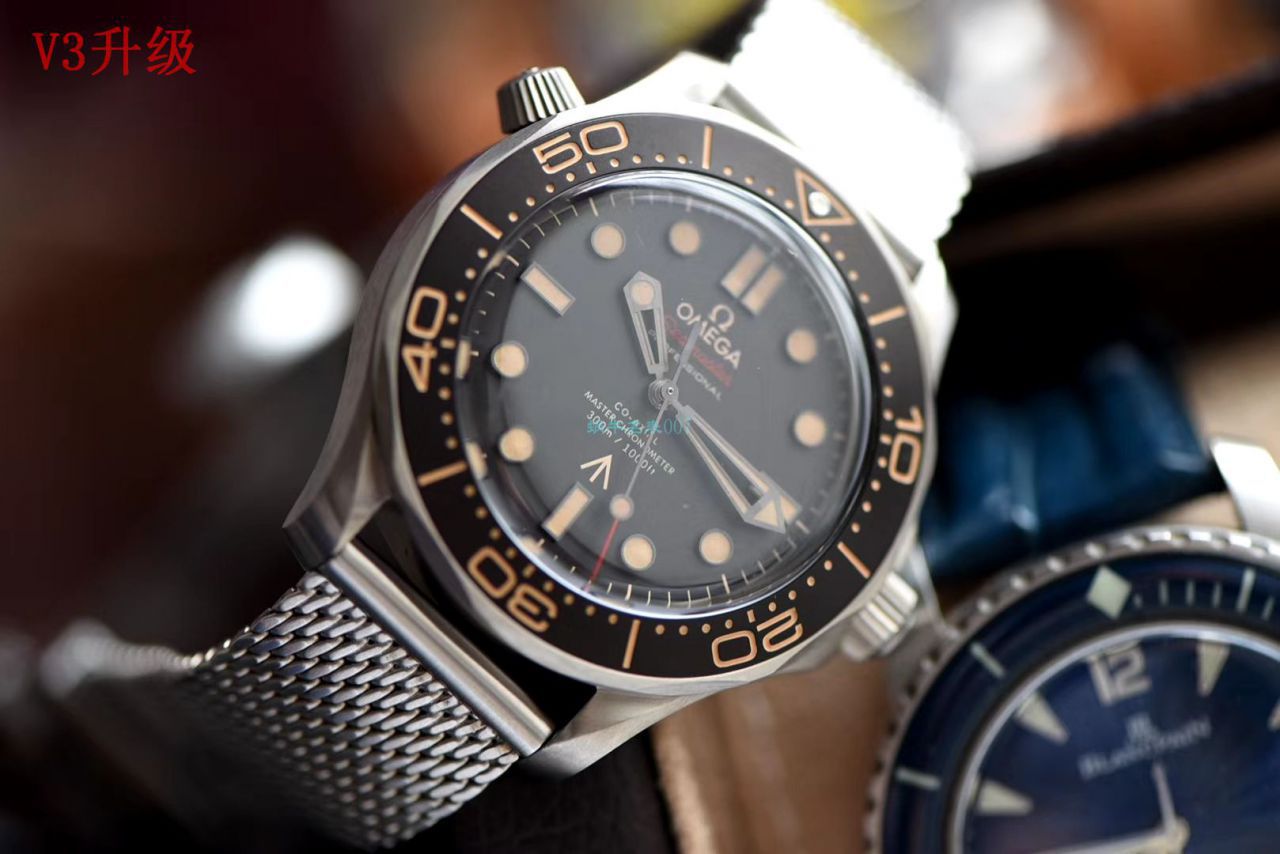  top 复刻OMEGA手表VS Factory 【 Video analysis 】OMEGA Best 的复刻手表 / M712