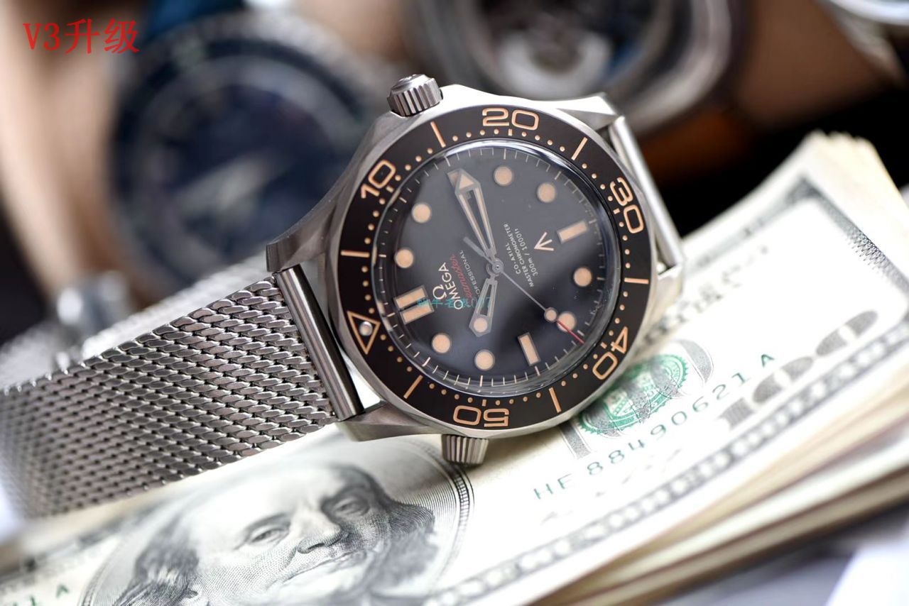  top 复刻OMEGA手表VS Factory 【 Video analysis 】OMEGA Best 的复刻手表 / M712