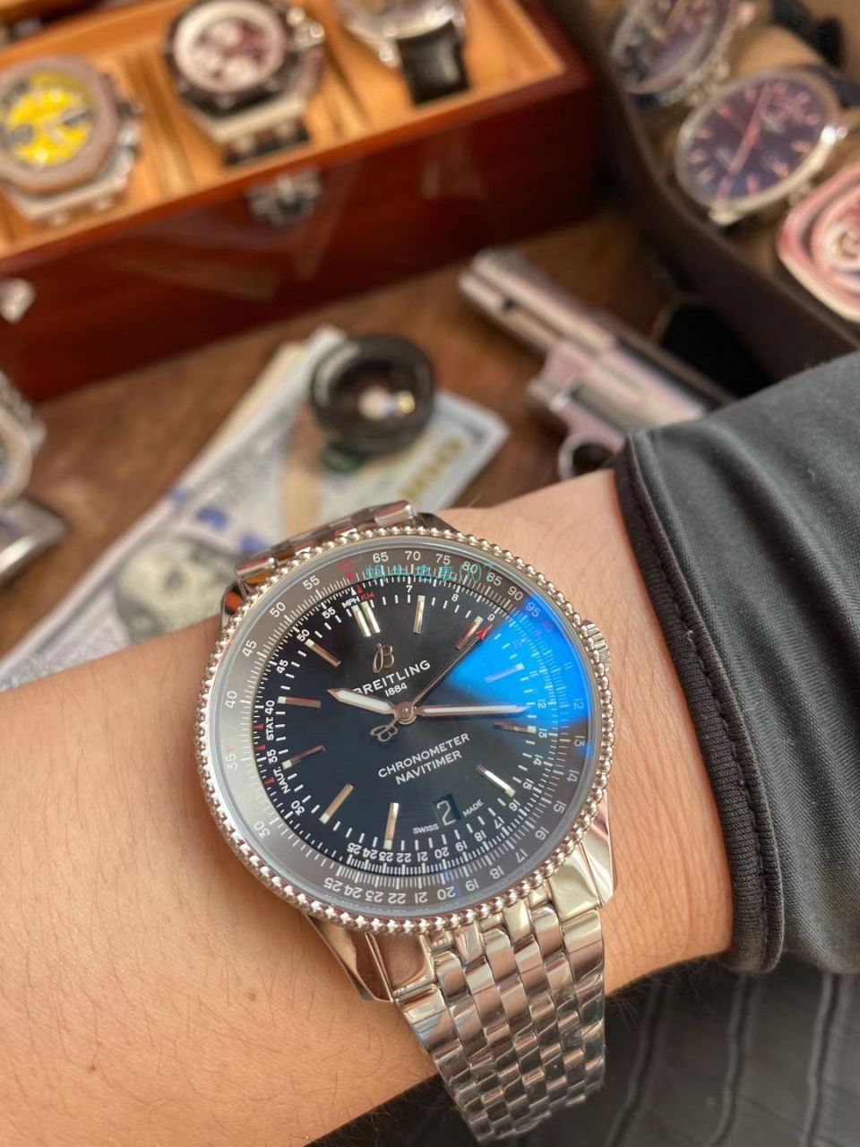 V7 Factory 超A高仿手表 Breitling 航空计时1系列U17326211G1A1 wrist watch  / BL183
