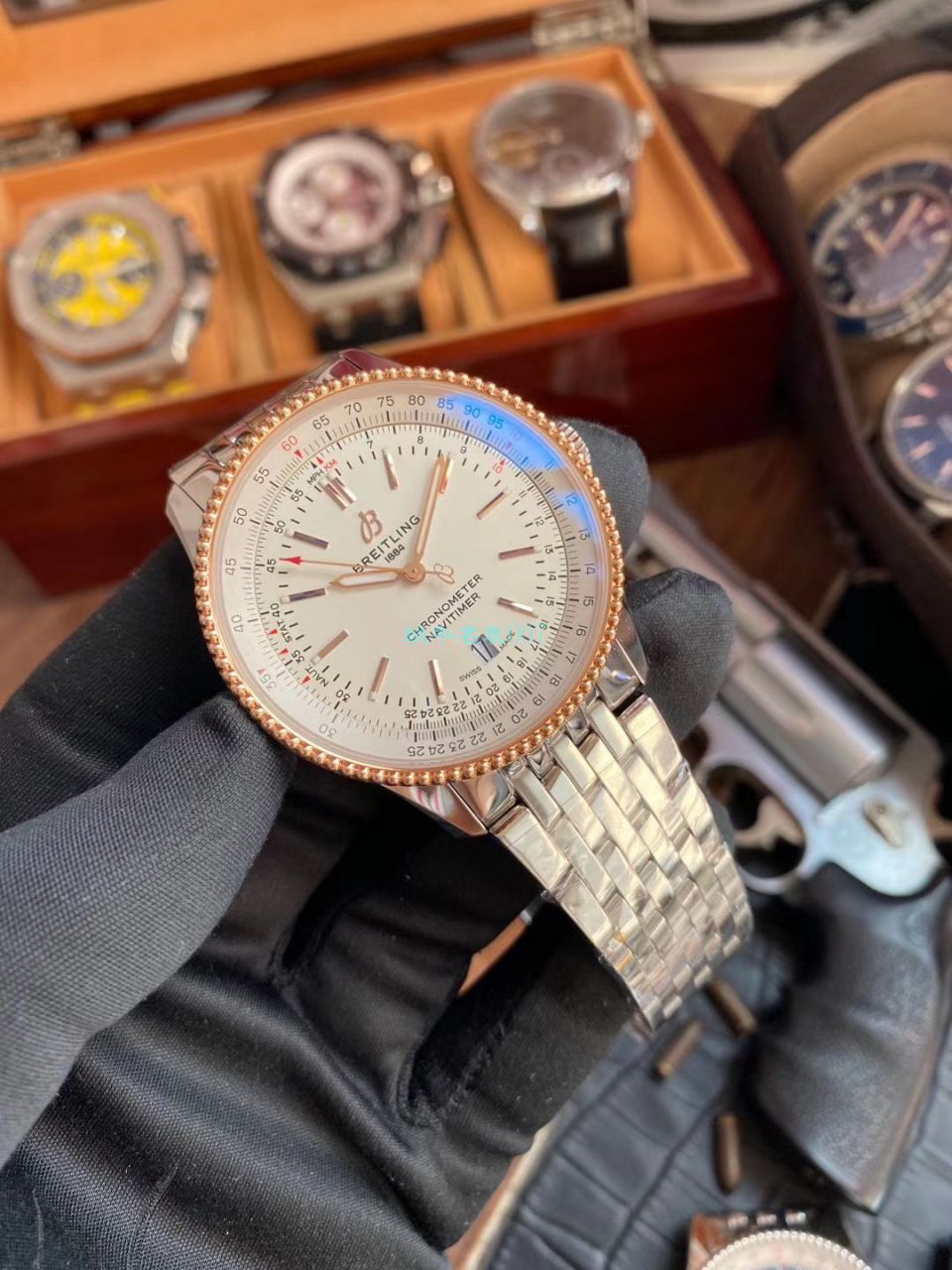 V7 Factory 超A高仿手表 Breitling 航空计时1系列U17326211G1A1 wrist watch  / BL183