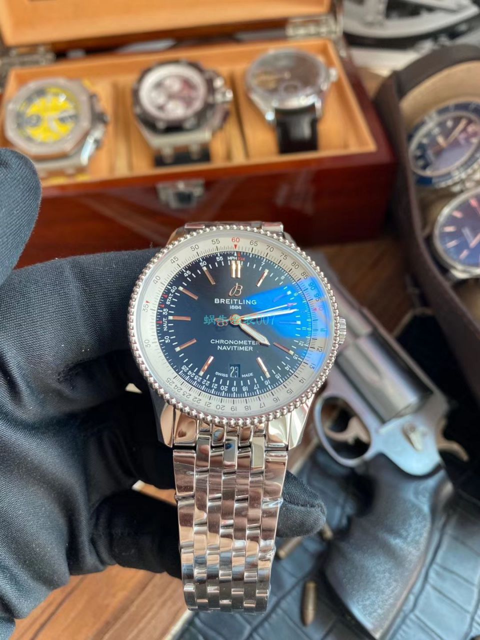 V7 Factory  top 复刻高仿手表 Breitling 航空计时1系列A17326211B1A1 wrist watch  / BL185