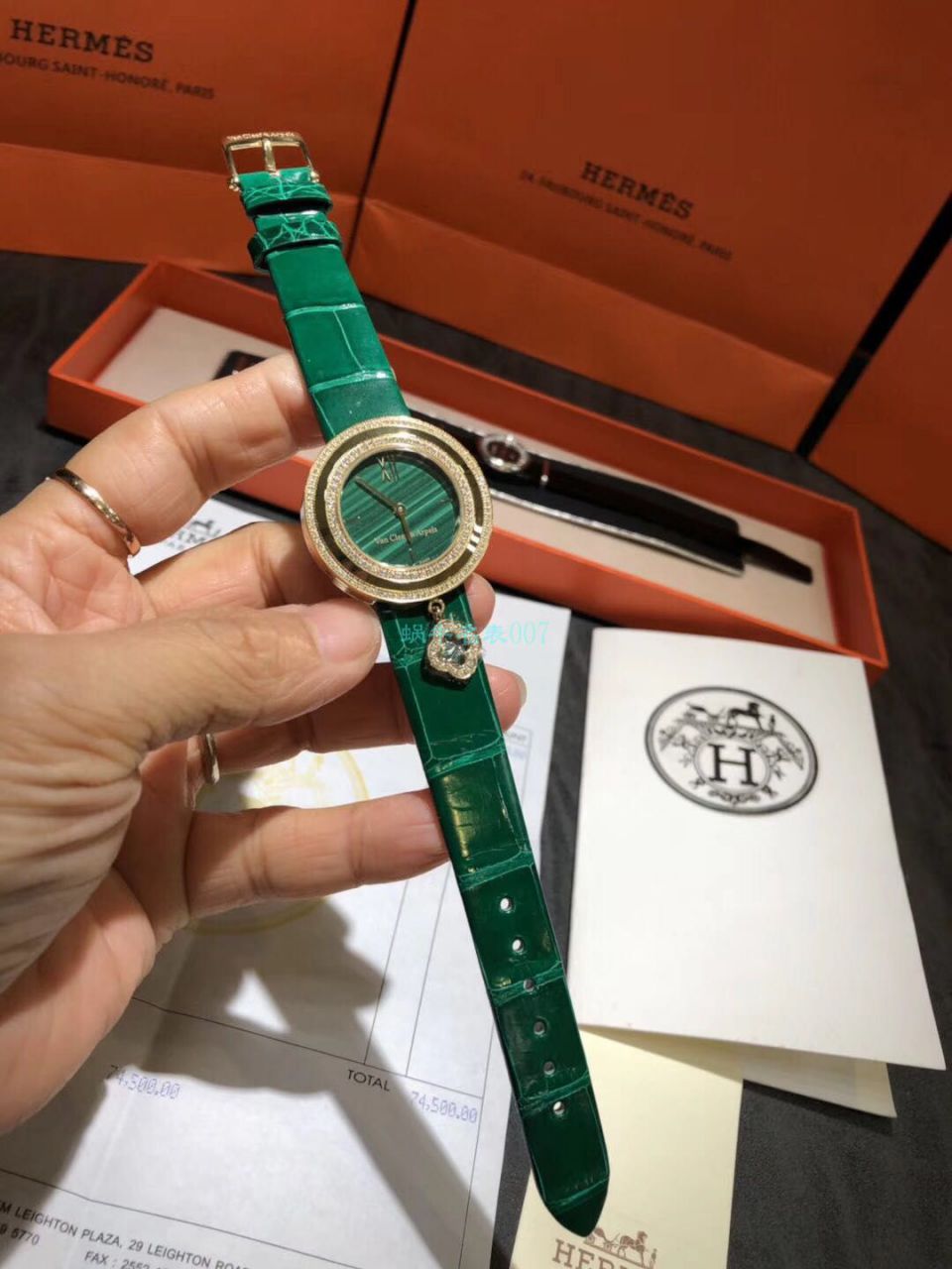 梵克雅宝高仿CHARMS系列VCARO8NR00女士石英 wrist watch  / VCA01