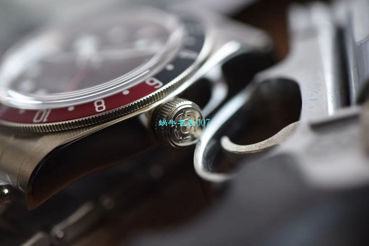  top 复刻 Tudor 手表【 Video analysis 】复刻 Tudor 哪个 Factory 的好 / DT070
