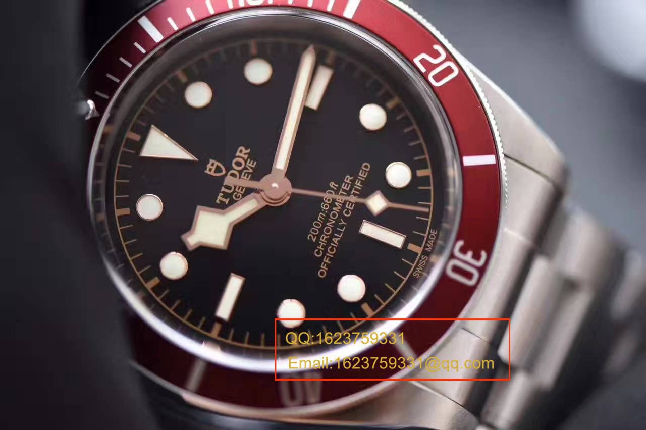 ZF Factory 超A高仿小红花【 Video analysis 】 Tudor 碧湾系列79220R小红花不锈钢 watchband   wrist watch  / DT009E
