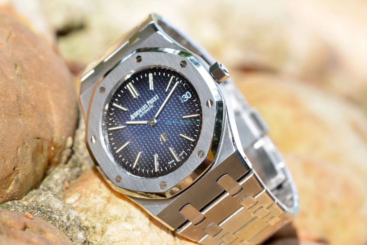 XF Factory 超A高仿APAudemars Piguet 手表皇家橡树15202IP.OO.1240IP.01超薄烟熏蓝 copy customized 限量版 / AP210