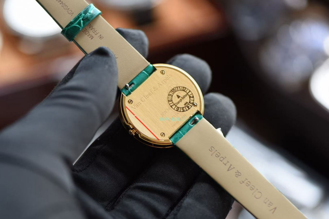 【 Video analysis 】BV Factory  top 复刻高仿女士手表梵克雅宝CHARMS四叶草VCARO8NR00 wrist watch  / VA011