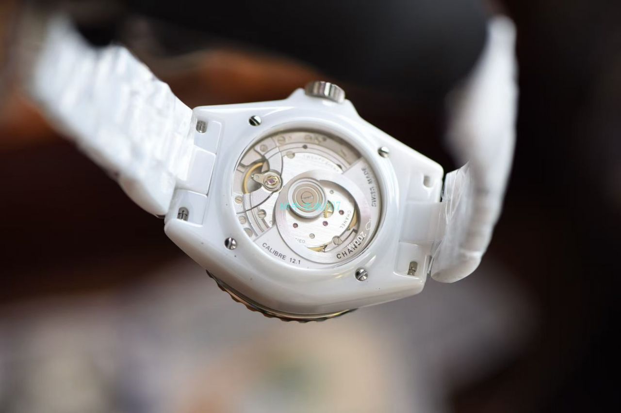 BV Factory  top 复刻高仿香奈儿女士手表新款背透J12系列H5700 wrist watch  / X059