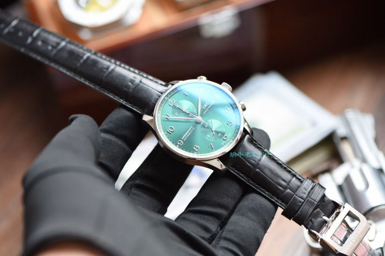 YL Factory 超A高仿 IWC 葡萄牙背透绿面葡计手表IW371615 wrist watch  / WG565