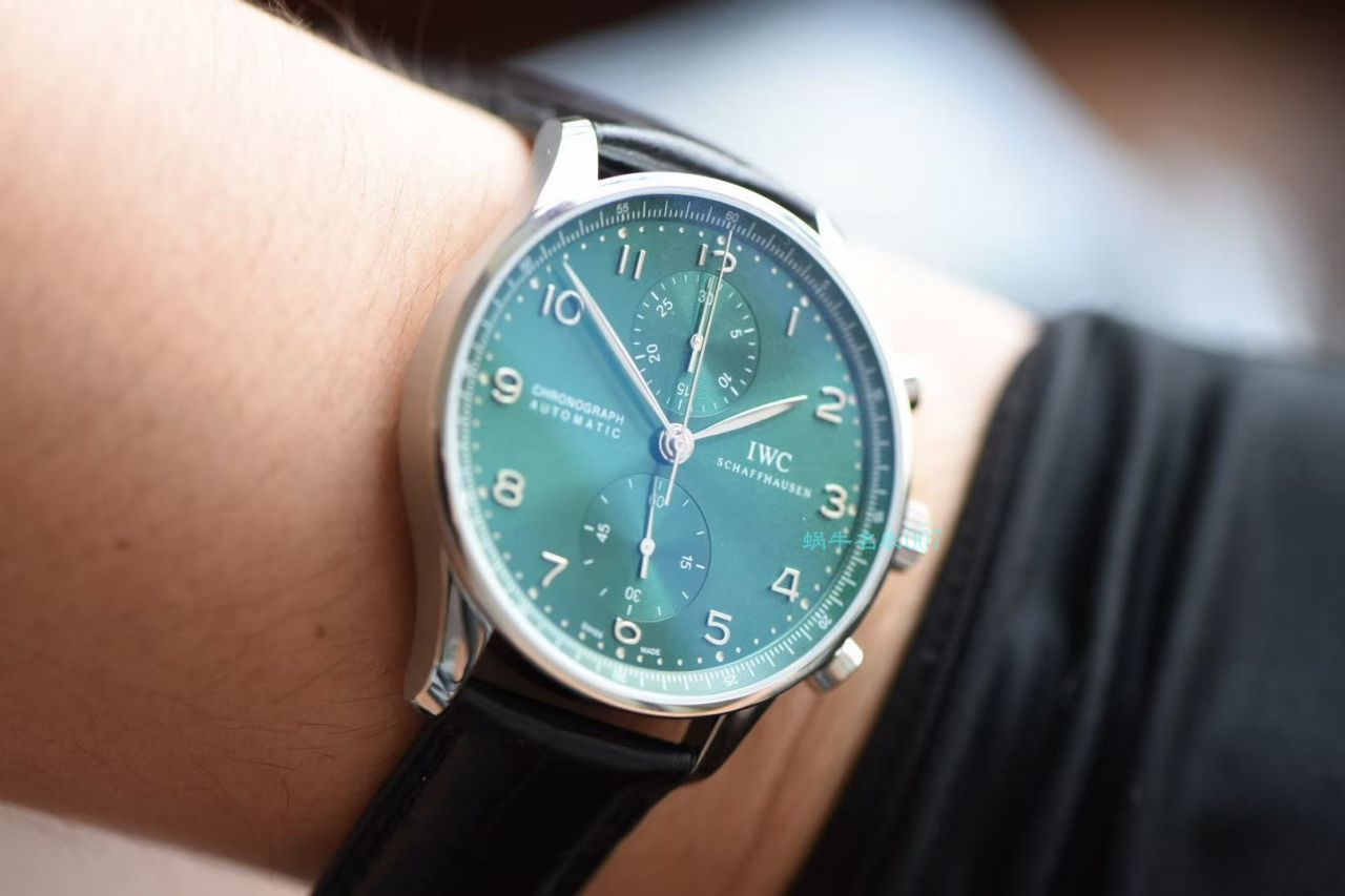 YL Factory 超A高仿 IWC 葡萄牙背透绿面葡计手表IW371615 wrist watch  / WG565