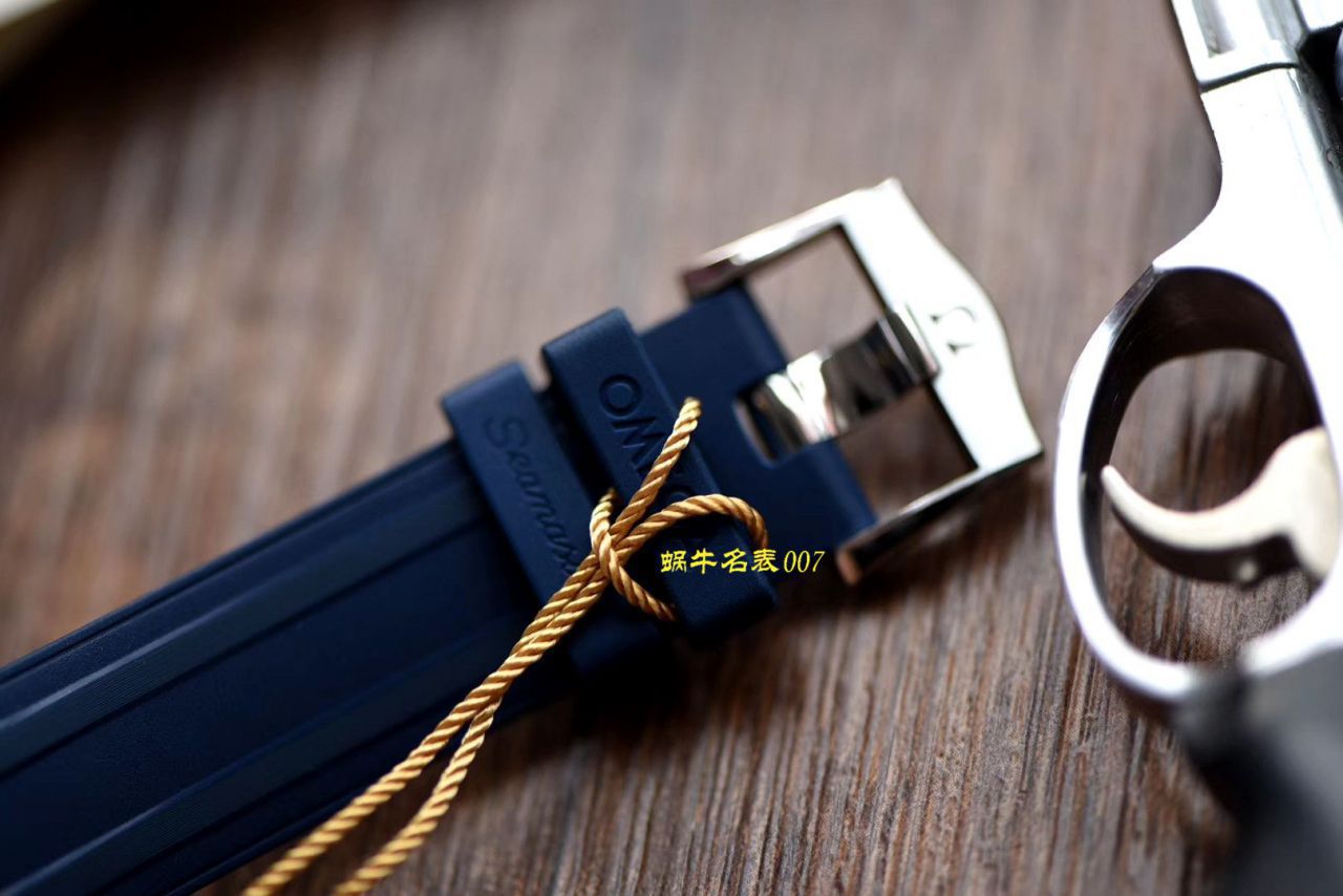 【视频】VS Factory  top 复刻手表OMEGA Seamaster 300米210.22.42.20.03.002 wrist watch  / VS720