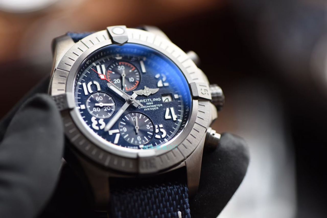 XF Factory  top 复刻高仿 Breitling 手表复仇者系列A13317101C1X2 wrist watch  / BL193